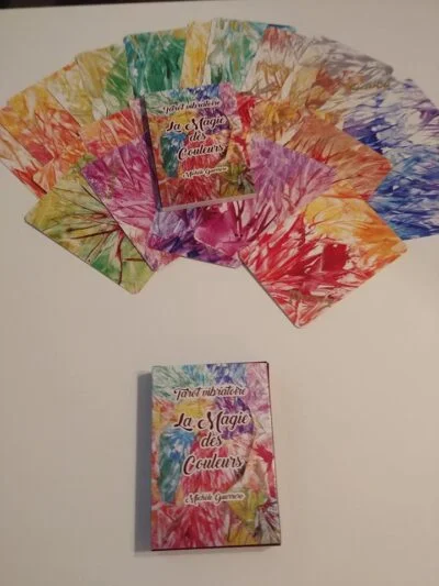 Formation : Développer vos dons avec le Tarot vibratoire « La Magie des Couleurs » Juin 2025 – Image 2